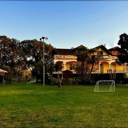 Costiera Bed & Breakfast 3*